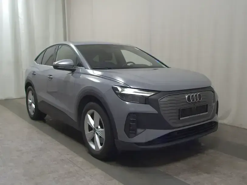 Gebraucht Audi Q4 e-tron 150 kW (204 PS) 2023 Grau SUV