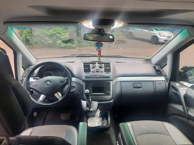 Gebraucht Mercedes Viano 163 PS (119 kW) 2013 Grau Van / Kleinbus