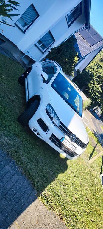 Weiß Gebraucht 2013 VW Touareg Exclusive SUV | 18.200 € (Teuer) - Bild 1/4