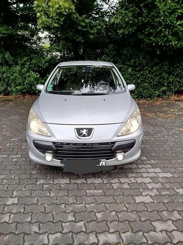 Gebraucht 2005 Peugeot 307 Tendance Limousine | 2.000 € (Fairer Preis) - Bild 1/4