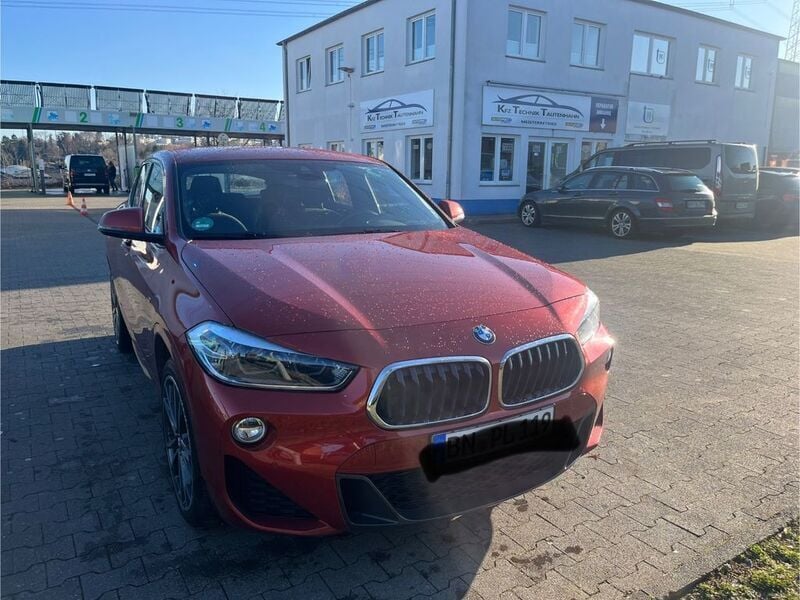 Orange Gebraucht 2018 BMW X2 M Sport SUV | 21.800 € (Superpreis) - Bild 1/4