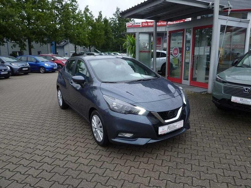 Grau Gebraucht 2022 Nissan Micra Acenta Kleinwagen | 16.490 € (Teuer) - Bild 1/4