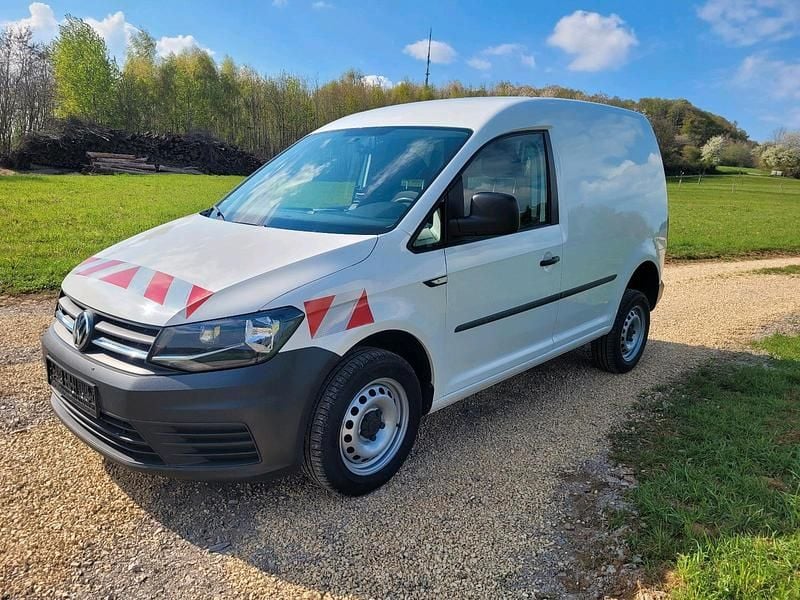 Usata VW Caddy 122 CV (89 kW) 2017 Bianco Monovolume