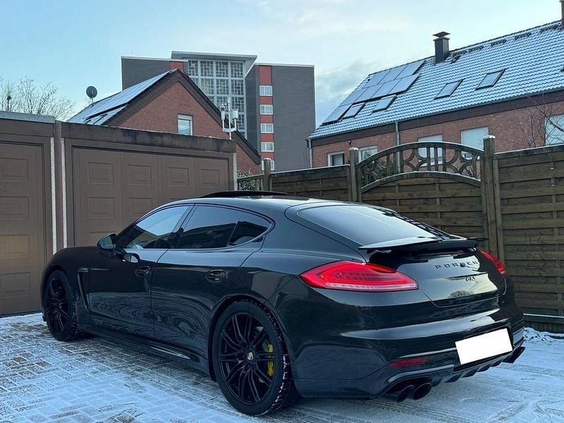 Gebraucht Porsche Panamera GTS 441 PS (324 kW) 2016 Schwarz Limousine