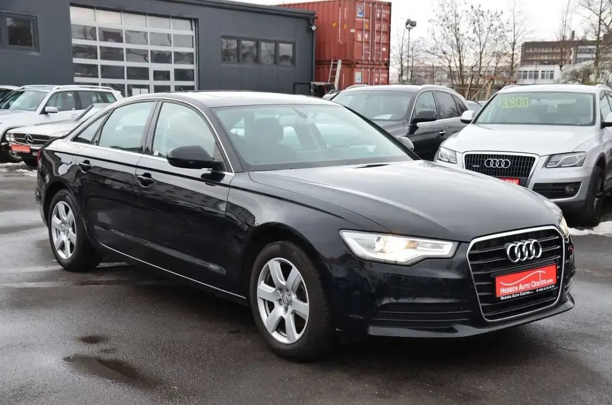 Gebraucht Audi A6 Ambiente 204 PS (150 kW) 2014 Schwarz Limousine