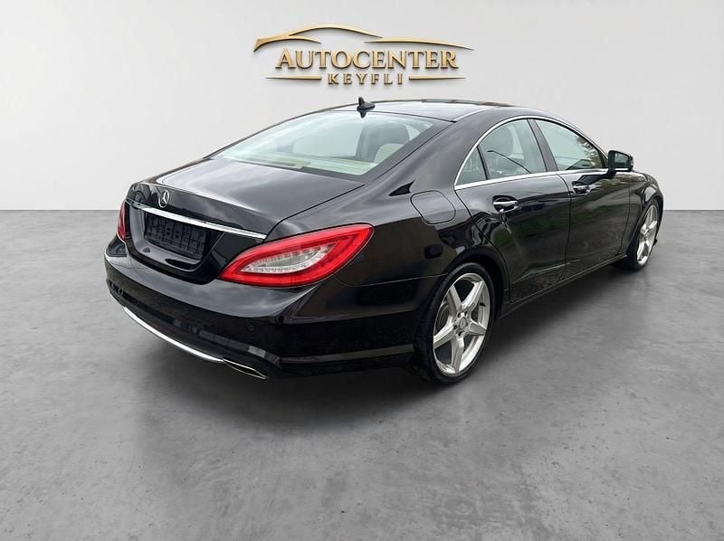 Gebraucht Mercedes CLS350 AMG line 252 PS (185 kW) 2013 Schwarz Coupé