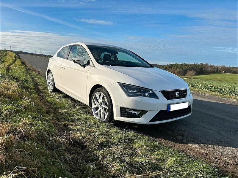 Gebraucht Seat Leon FR 140 PS (102 kW) 2013 Weiß Limousine