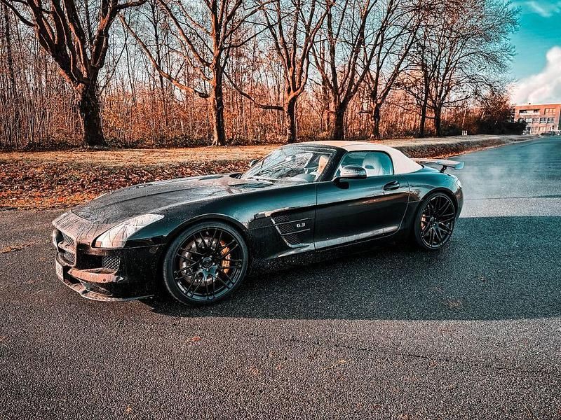 Schwarz Gebraucht 2012 Mercedes SLS AMG AMG Cabrio | 219.900 € - Bild 1/4