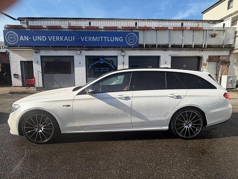 Gebraucht Mercedes E400 AMG 333 PS (244 kW) 2017 Weiß Limousine