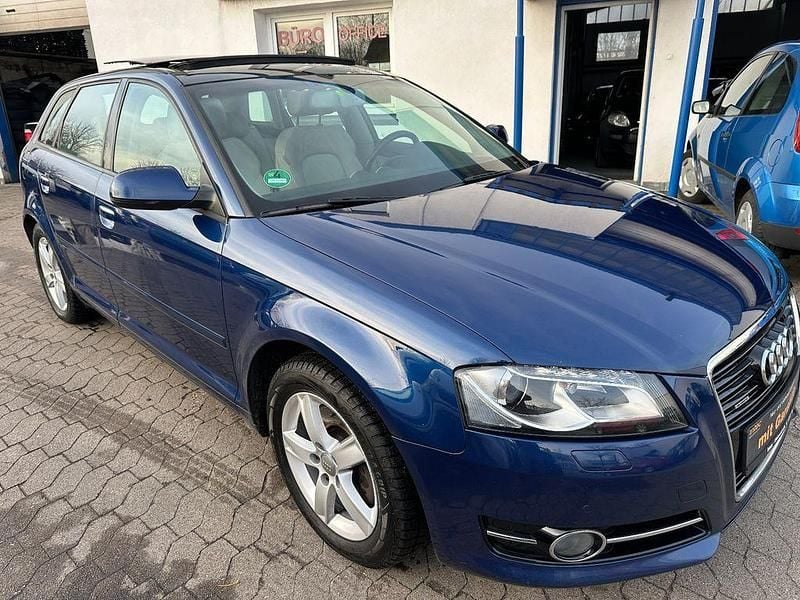 Gebraucht Audi A3 Ambiente 170 PS (125 kW) 2011 Blau Kleinwagen