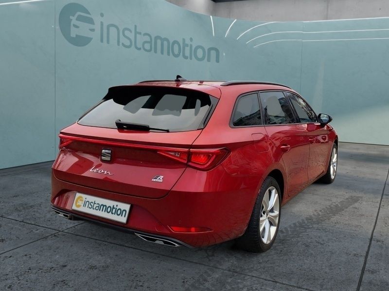 Gebraucht Seat Leon FR 150 PS (110 kW) 2021 Rot Van / Kleinbus