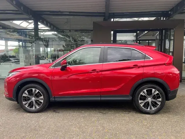 Gebraucht Mitsubishi Eclipse Cross Diamant Edition 163 PS (119 kW) 2019 Rot SUV