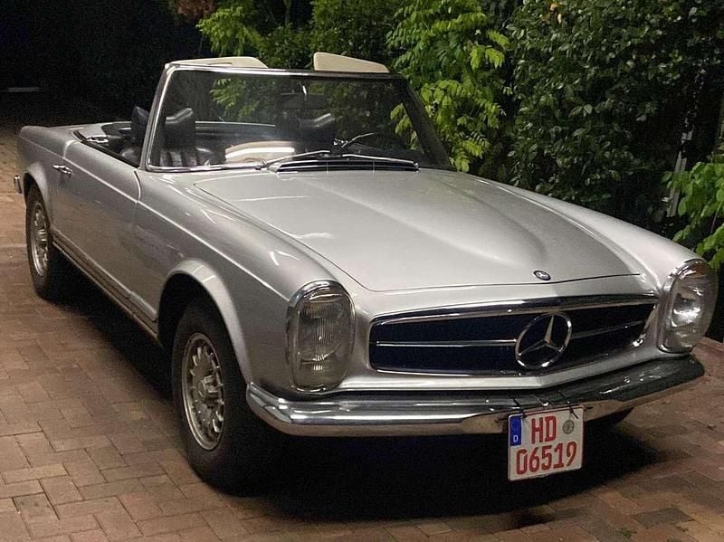 Silber Gebraucht 1969 Mercedes SL280 Cabrio | 69.900 € - Bild 1/4
