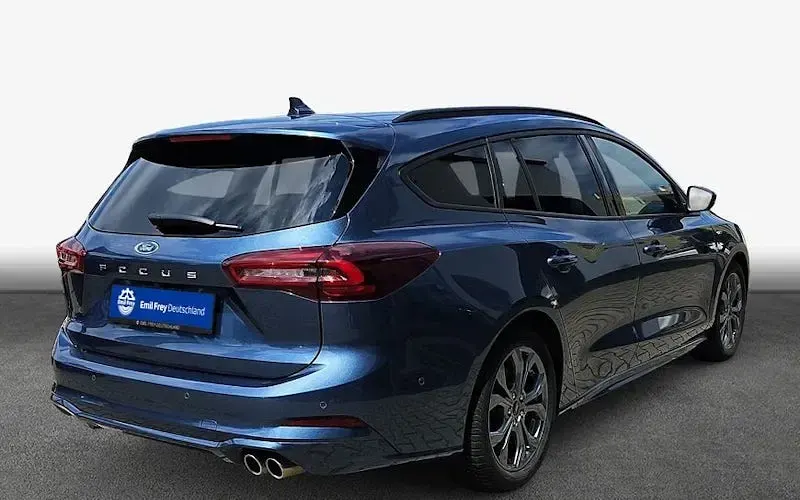Gebraucht Ford Focus ST-Line X 155 PS (114 kW) 2024 Blau Kombi