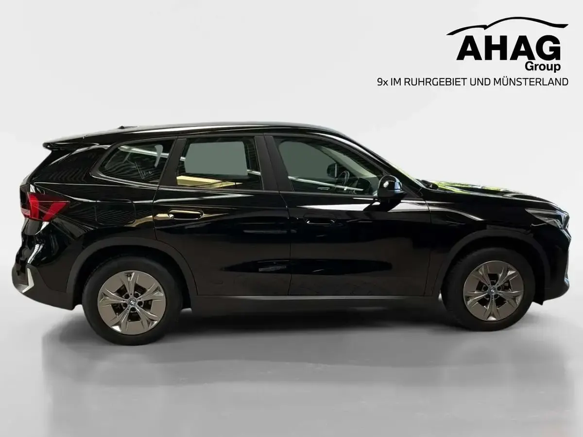 Gebraucht BMW iX1 Performance 230 kW (313 PS) 2023 Schwarz SUV