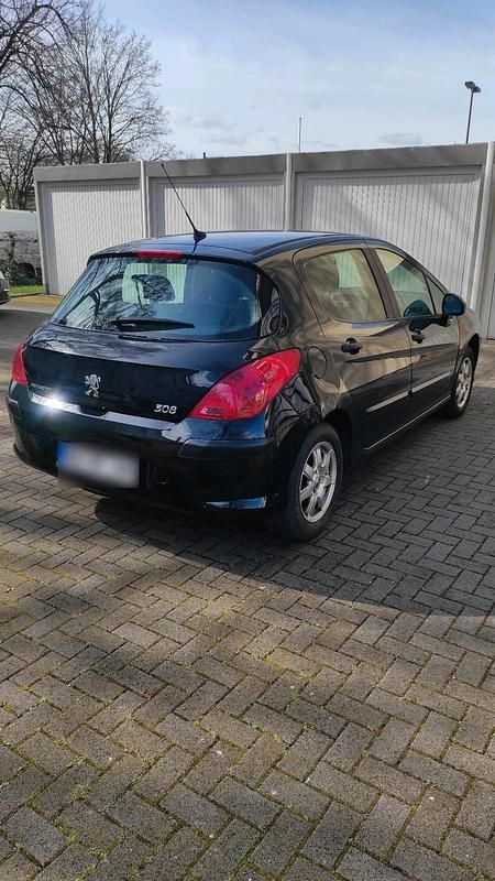 Gebraucht Peugeot 308 90 PS (66 kW) 2007 Schwarz Kleinwagen