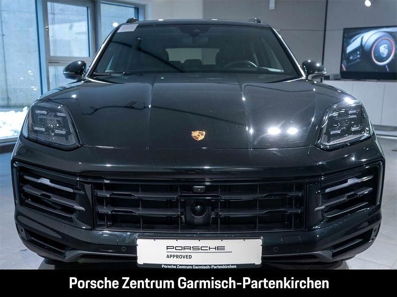 Gebraucht Porsche Cayenne 470 PS (345 kW) 2024 Schwarz SUV