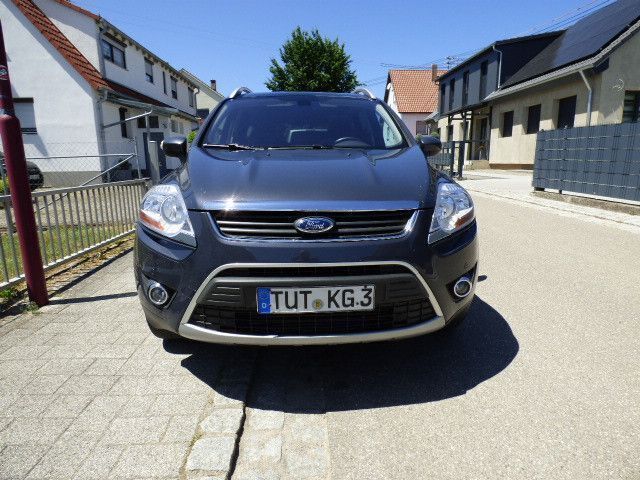 Grau Gebraucht 2011 Ford Kuga Titanium SUV | 4.990 € (Guter Preis) - Bild 1/2