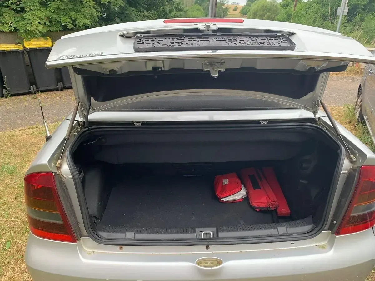 Gebraucht Opel Astra 120 PS (88 kW) 2004 Cabrio