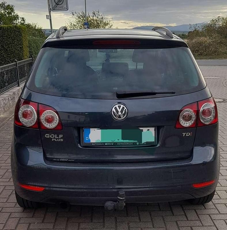 Gebraucht 2011 VW Golf Plus Cross Style Van / Kleinbus | 4.000 € (Guter Preis) - Bild 1/4