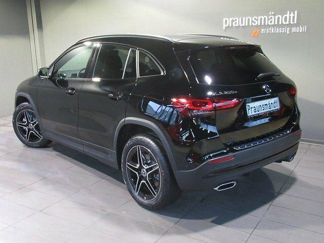 Gebraucht Mercedes GLA250 AMG 160 PS (117 kW) 2023 Nachtschwarz SUV
