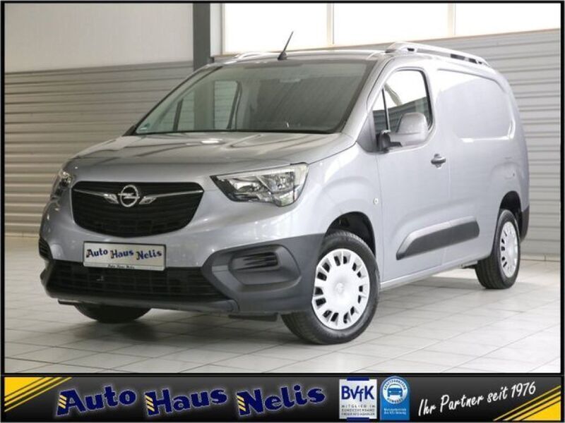 Quarzsilbermet. (metallic) Gebraucht 2021 Opel Combo-e Life Edition Van | 18.980 € - Bild 1/4