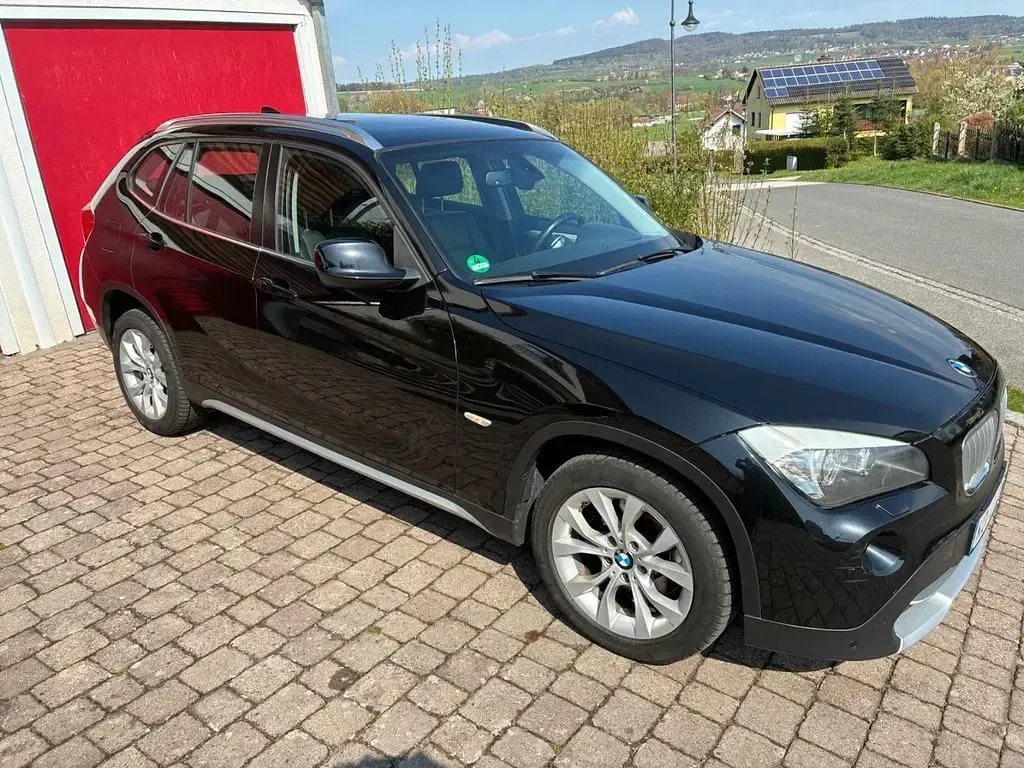 Gebraucht BMW X1 xLine 204 PS (150 kW) 2011 Schwarz SUV