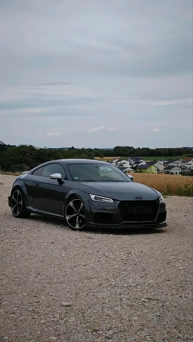 Gebraucht Audi TTS Ambiente 306 PS (225 kW) 2015 Grau Coupé