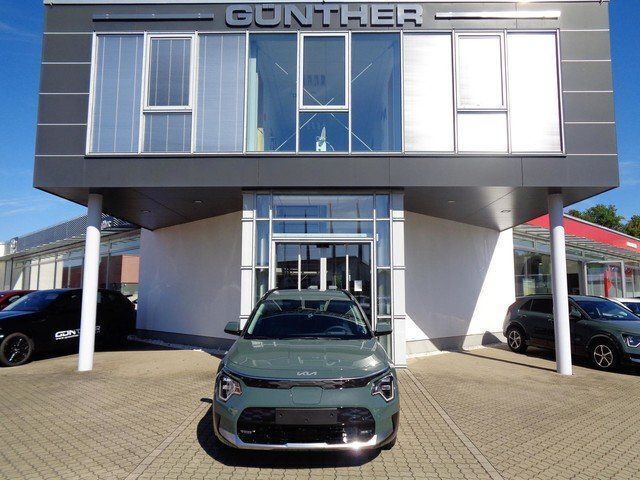 Grün Neu 2024 Kia e-Niro Inspiration SUV | 44.888 € (Teuer) - Bild 1/4