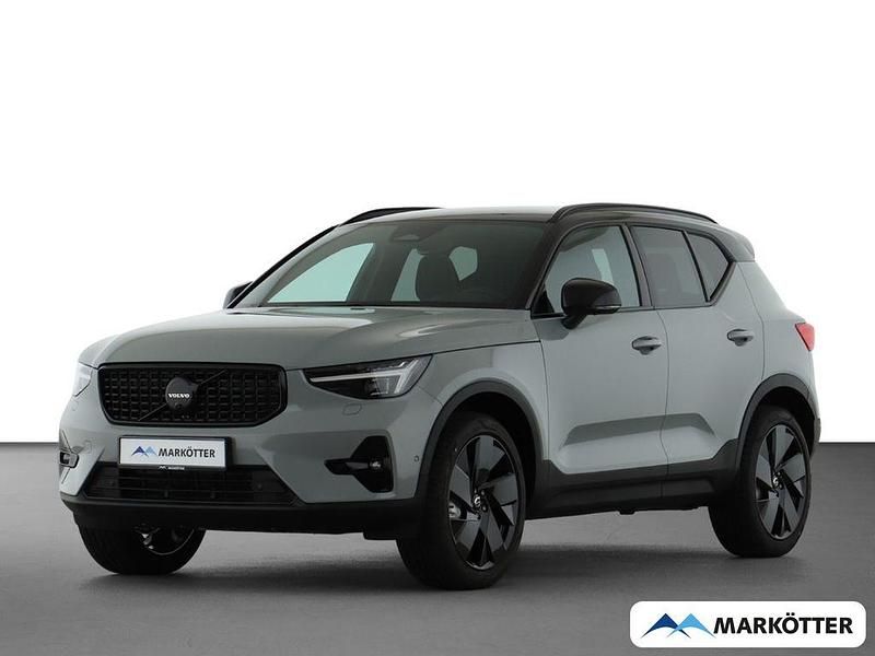 Grau Neu 2025 Volvo XC40 Plus SUV | 49.940 € (Teuer) - Bild 1/4