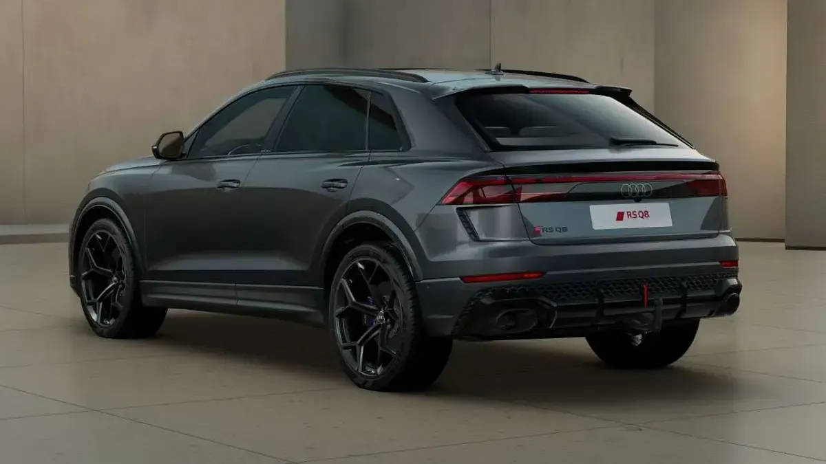 Neu Audi RS Q8 Performance 640 PS (470 kW) 2026 Daytonagrau perleffekt SUV
