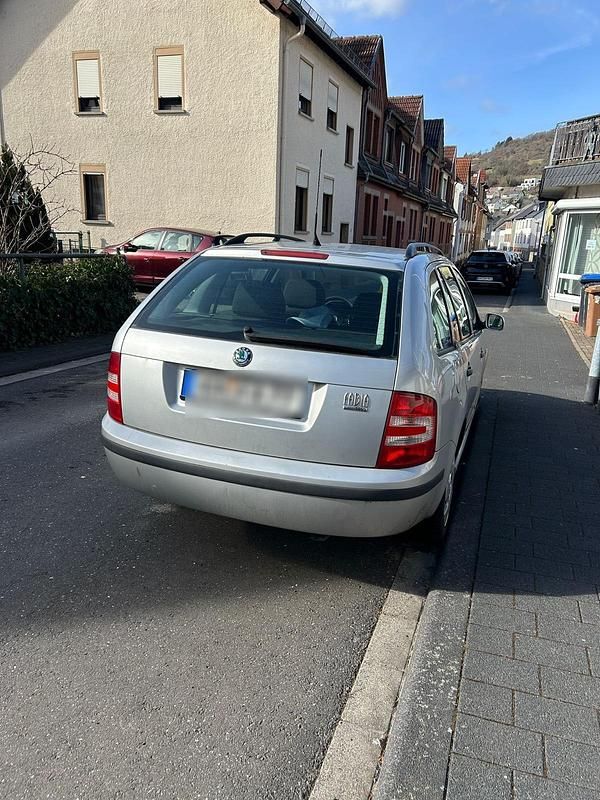 Gebraucht Skoda Fabia 80 PS (58 kW) 2003 Silber Kombi