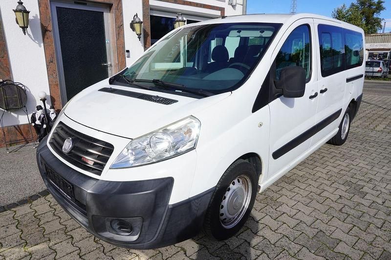 Gebraucht Fiat Scudo 163 PS (119 kW) 2011 Weiß Van