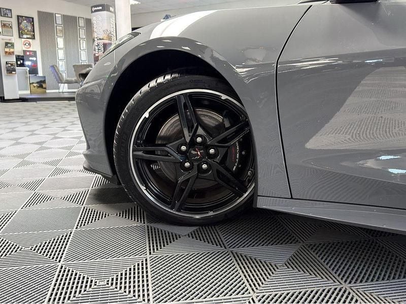 Neu Corvette C8 481 PS (353 kW) 2026 Grau Coupé