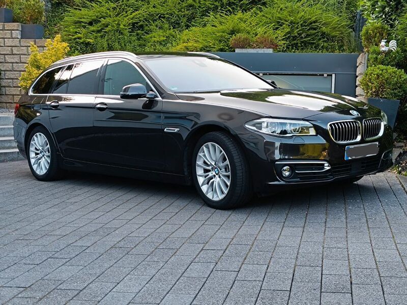 Gebraucht 2015 BMW 520 Luxury Line Kombi | 16.700 € (Etwas zu teuer) - Bild 1/4