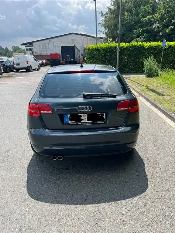 Gebraucht Audi A3 S-Line 170 PS (125 kW) 2011 Grau Kleinwagen