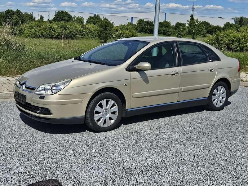 Lack sable de langrune Gebraucht 2004 Citroën C5 Exclusive Kleinwagen | 4.500 € (Etwas zu teuer) - Bild 1/4