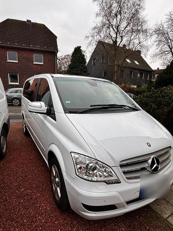Weiß Gebraucht 2013 Mercedes Viano Van / Kleinbus | 19.000 € (Fairer Preis) - Bild 1/4