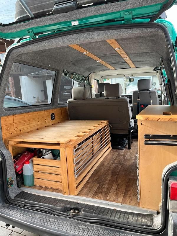 Gebraucht VW T4 102 PS (75 kW) 1999 Grün Van