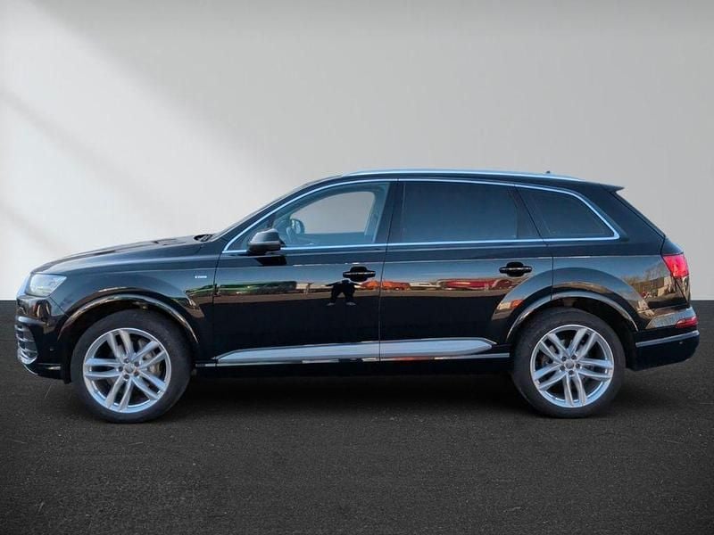 Gebraucht Audi Q7 S-Line 272 PS (200 kW) 2017 Orcaschwarz/deep black SUV