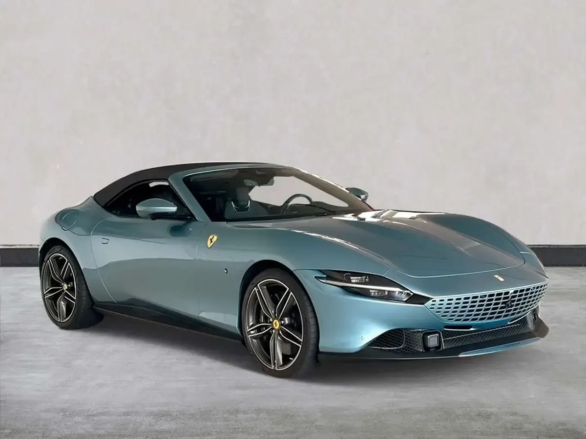 Gebraucht Ferrari Roma 620 PS (456 kW) 2025 Blau Cabrio