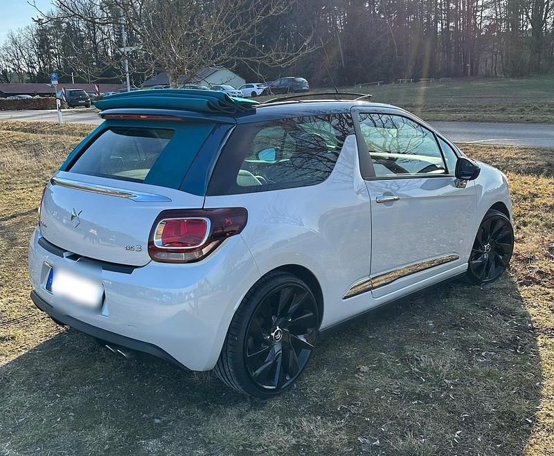 Weiß Gebraucht 2016 Citroën DS3 Cabriolet Cabrio | 8.890 € - Bild 1/4