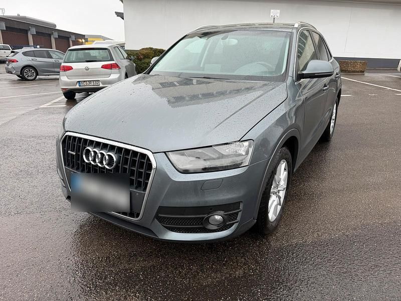 Gebraucht Audi Q3 Comfort 140 PS (102 kW) 2014 Grau SUV