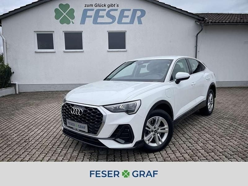 Ibisweiß Gebraucht 2022 Audi Q3 Comfort SUV | 23.480 € (Superpreis) - Bild 1/4