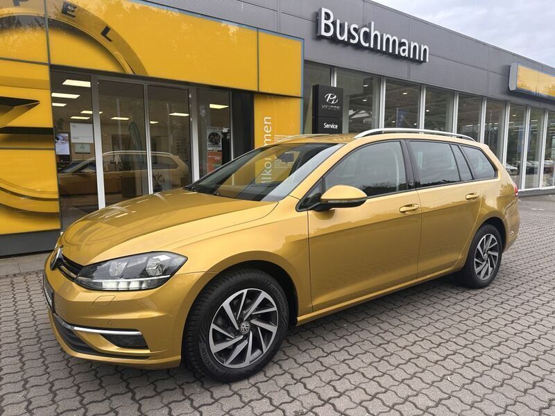 Gelb Gebraucht 2017 VW Golf VII Sound Kombi | 11.560 € (Fairer Preis) - Bild 1/4