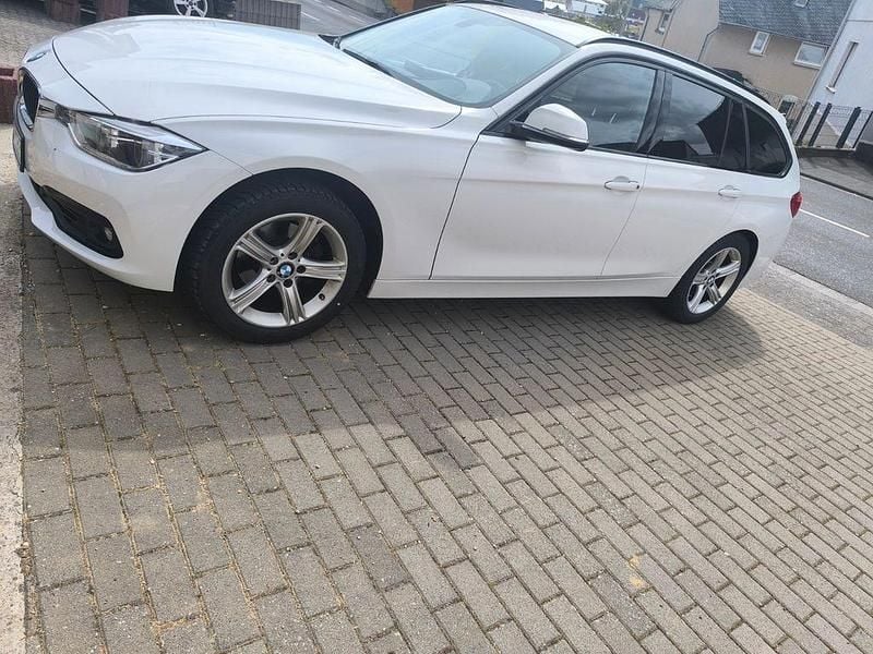 Second-hand BMW 320 184 CP (135 kW) 2018 Alb Break
