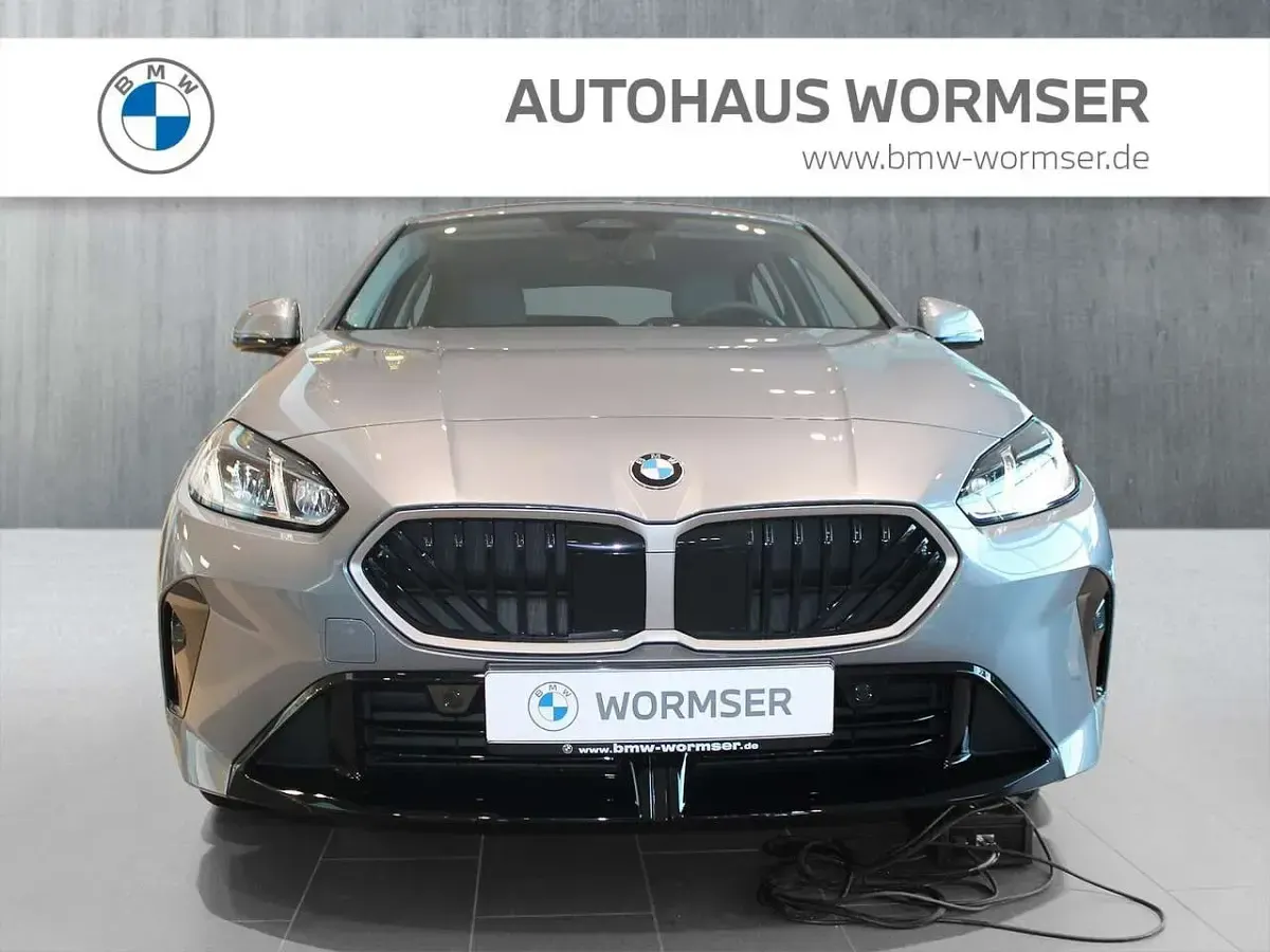 Neu BMW 118 Sport Line 150 PS (110 kW) 2025 Grau Kleinwagen
