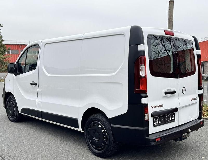Gebraucht Opel Vivaro S 145 PS (106 kW) 2017 Andere Van / Kleinbus