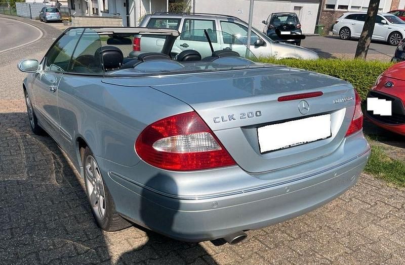 Silber Gebraucht 2008 Mercedes CLK200 Cabrio | 6.999 € (Superpreis) - Bild 1/4
