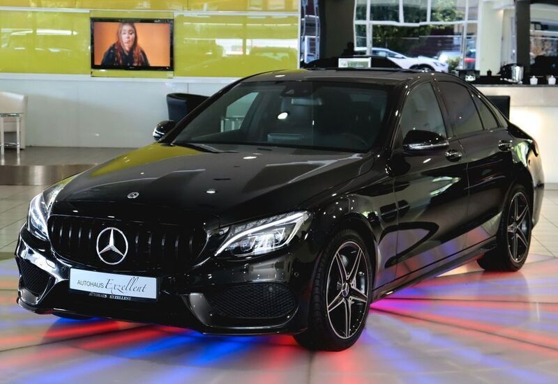 Obsidianschwarz Gebraucht 2018 Mercedes C43 AMG AMG Limousine | 34.800 € (Guter Preis) - Bild 1/4